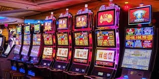 Bamar99 Slots VIP Cashback Bonus မြန်မာကစားသမားများ ငွေထုတ်နေသောပုံ